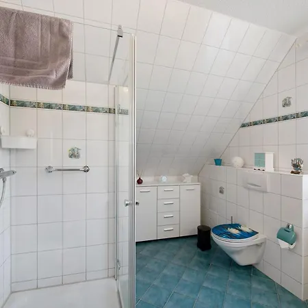 Sued-balkon An Der Schoenen Peene 代明